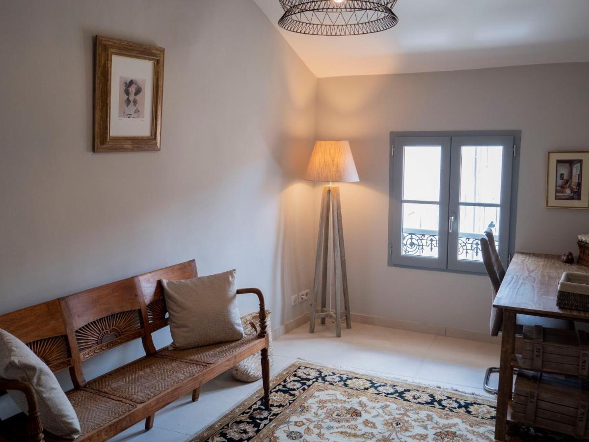 Cozy Nest In The Center Of Isle Sur La Sorgue For 4 People Apartamento LʼIsle-sur-la-Sorgue Exterior foto